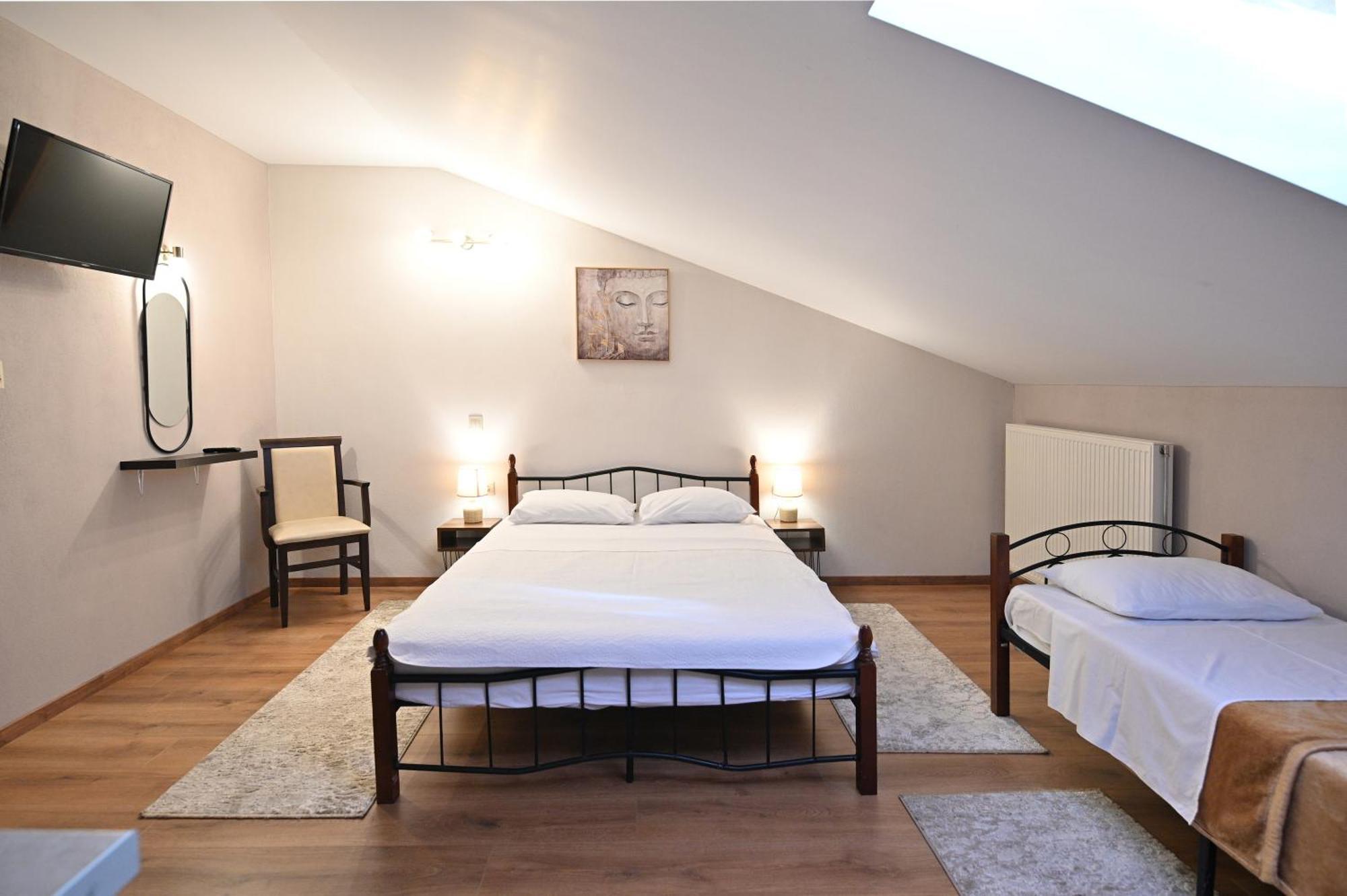 Hotel Agnanti Unique Hospitality 카스토리아 외부 사진